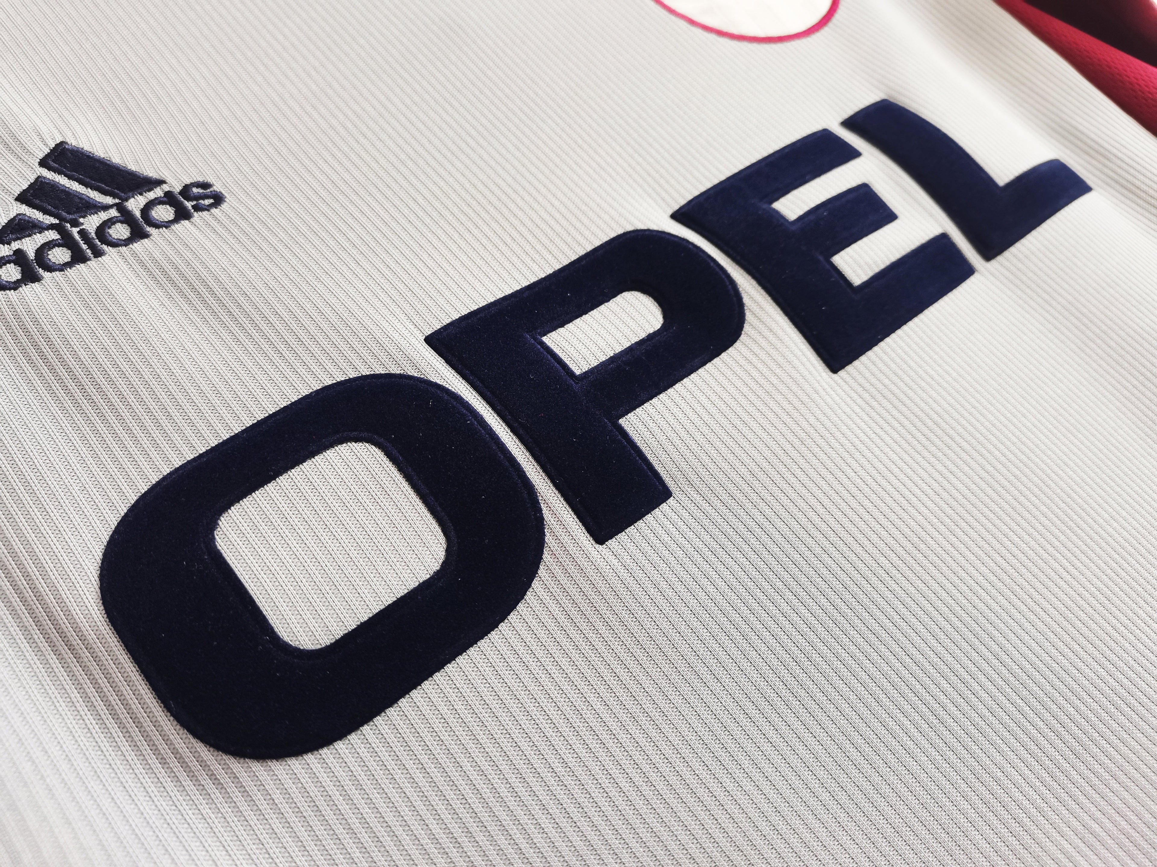 Bayern Munich Retro 11 98/99 Away Jersey Champion Gearz