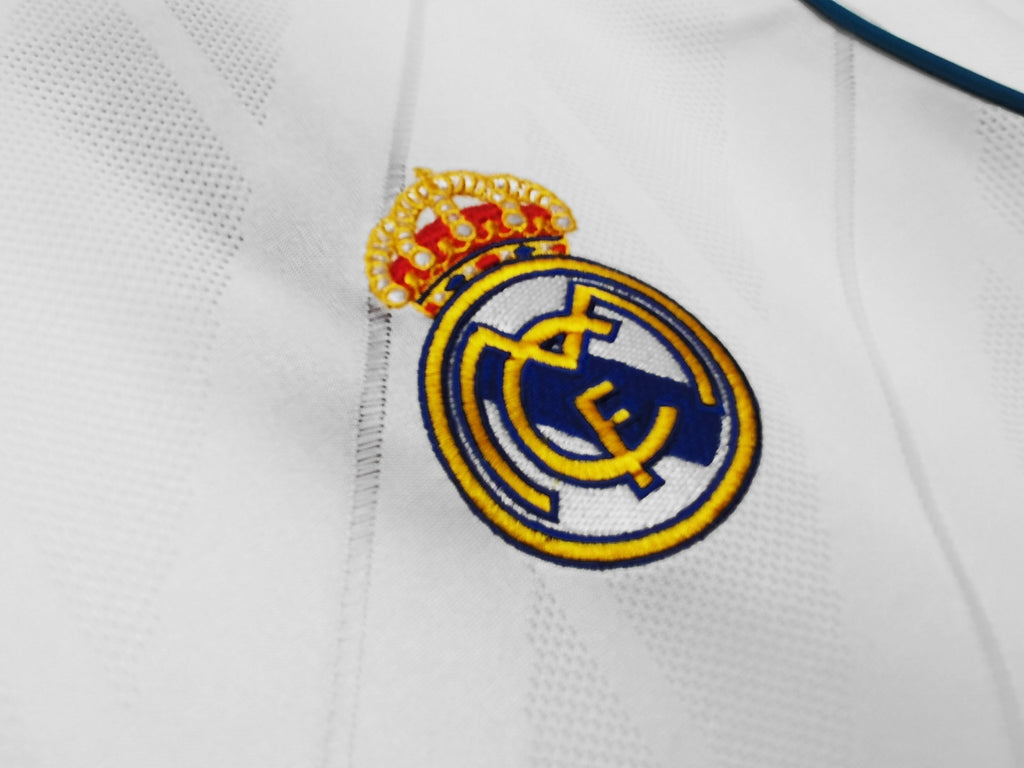 Real Madrid 17/18 Home Jersey
