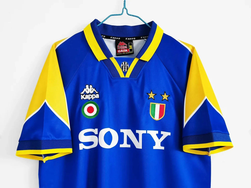 Juventus 95/96 Away Jersey Champion Gearz
