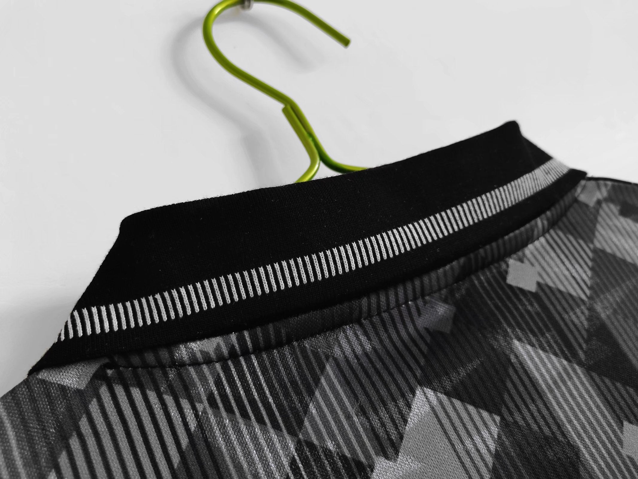 England 1990 World Cup Blackout Retro Jersey Champion Gearz