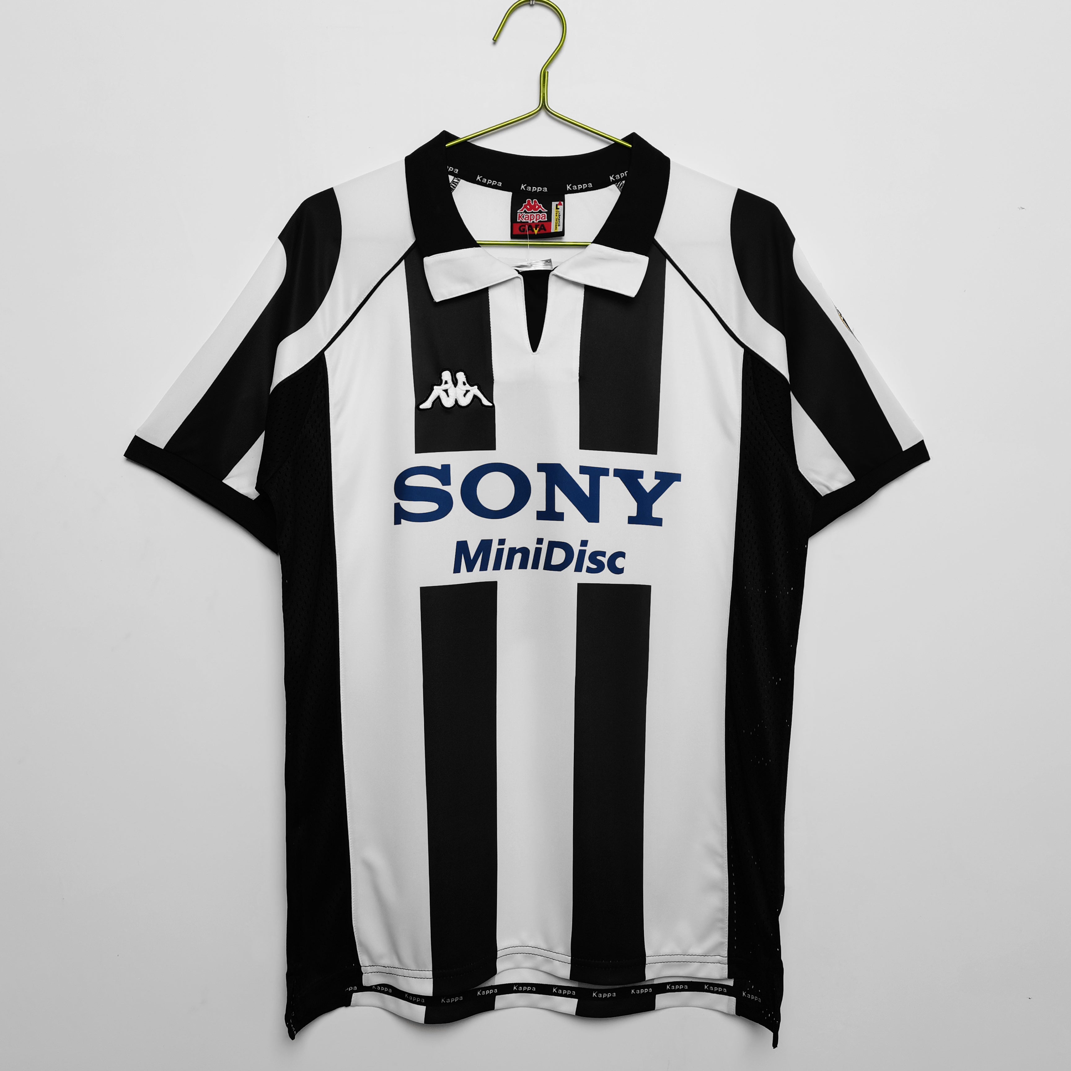 Juventus  97/98 Home Jersey Champion Gearz