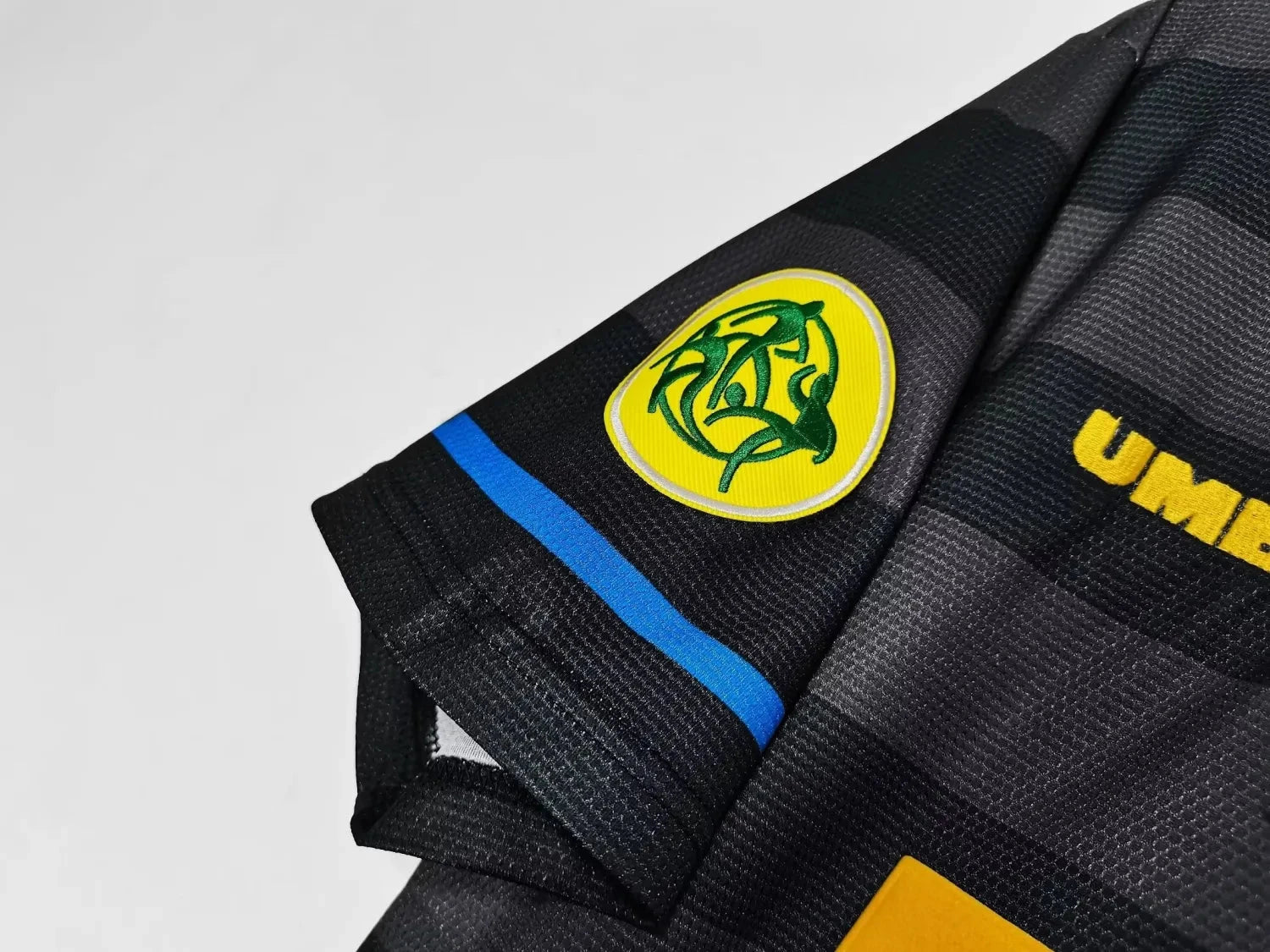 Inter-Milan 97/98 Away Jersey Champion Gearz