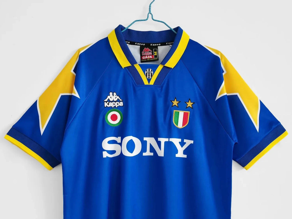 Juventus 95/96 Away Jersey Champion Gearz
